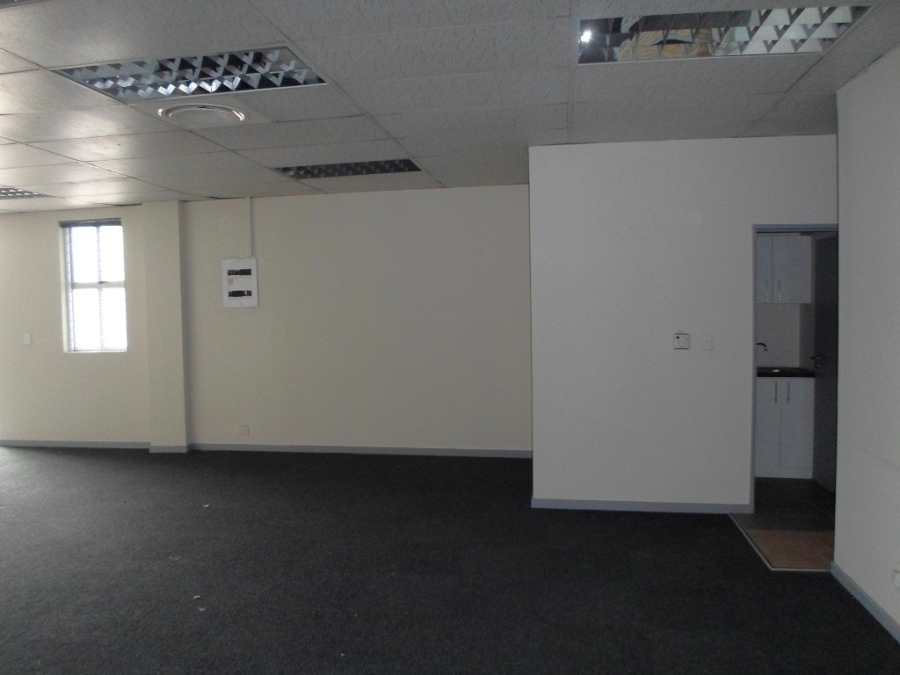 To Let commercial Property for Rent in Marconi Beam Industria Western Cape